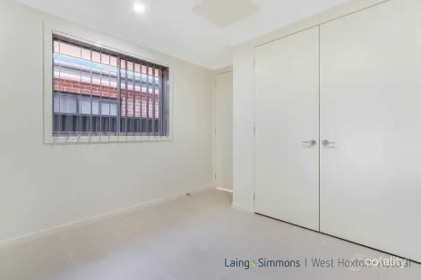 Property photo of 110B Ingall Loop Catherine Field NSW 2557