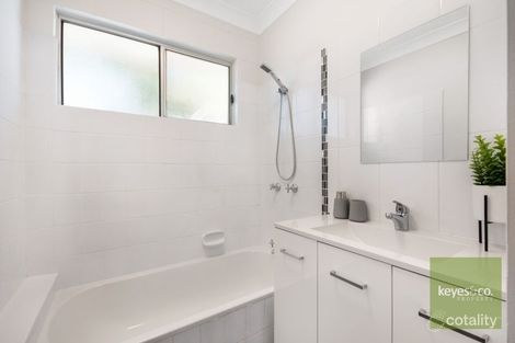 Property photo of 1434 Riverway Drive Kelso QLD 4815