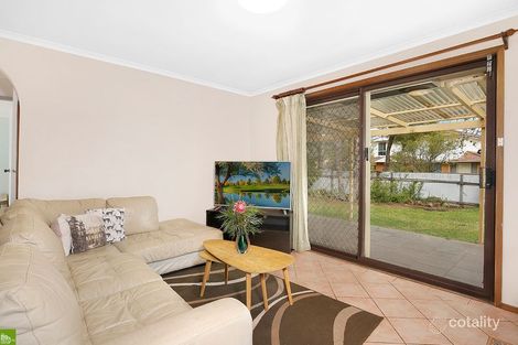 Property photo of 20 Tarra Crescent Oak Flats NSW 2529