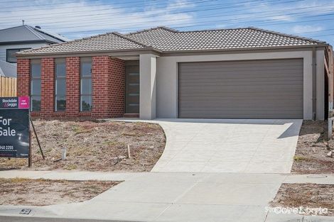 Property photo of 36 Meadowlea Crescent Pakenham VIC 3810