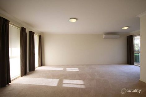 Property photo of 2/23 Jindabyne Avenue Chadstone VIC 3148