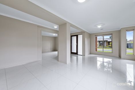 Property photo of 25 Len George Drive Keysborough VIC 3173