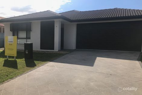 Property photo of 6 Shorehaven Place Varsity Lakes QLD 4227