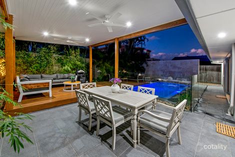 Property photo of 17 Scoter Avenue Paradise Point QLD 4216