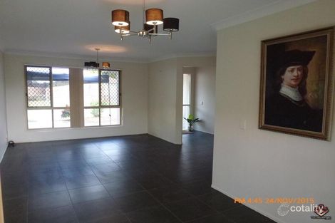 Property photo of 8 Lewis Place Calamvale QLD 4116