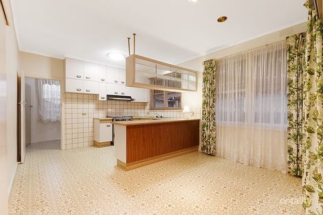 Property photo of 2 Suzanne Street Dandenong VIC 3175