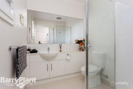 Property photo of 3/84 Lennon Boulevard Point Cook VIC 3030