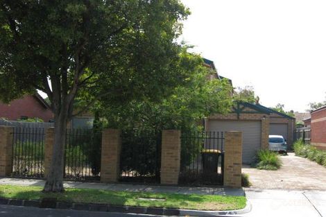 2/24 Foster Ave, Glen Huntly, VIC 3163