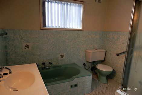 Property photo of 36 Hutton Avenue Bulli NSW 2516