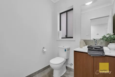 Property photo of 7 Frank Avenue Truganina VIC 3029