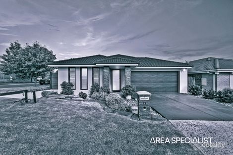 Property photo of 17 Clarendon Street Pakenham VIC 3810