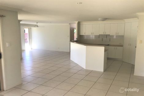 13 Kirriemuir Ct, Kawungan, QLD 4655
