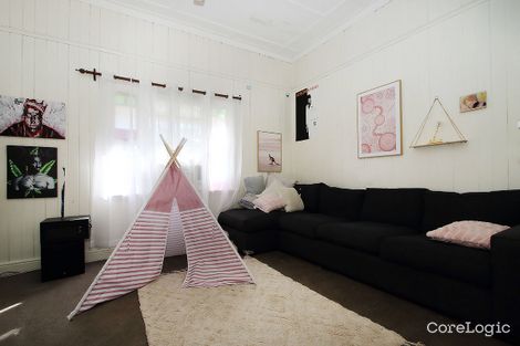 Property photo of 14 Clifton Street Booval QLD 4304