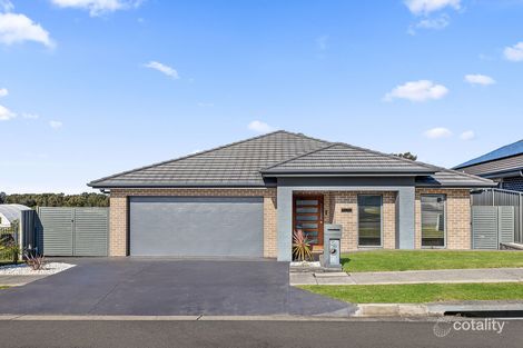 34 Brooks Tce, Kanahooka, NSW 2530