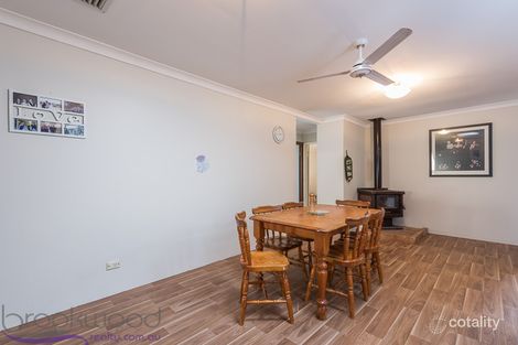 Property photo of 2 Settler Place Greenmount WA 6056