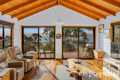 Property photo of 43 Invercargill Road Mount Nelson TAS 7007