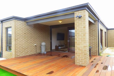 Property photo of 53 Contempo Boulevard Wollert VIC 3750