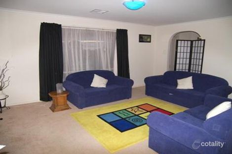 Property photo of 1 Maxwell Court Evanston Park SA 5116