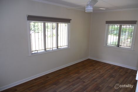 Property photo of 17 Warren Street St Lucia QLD 4067