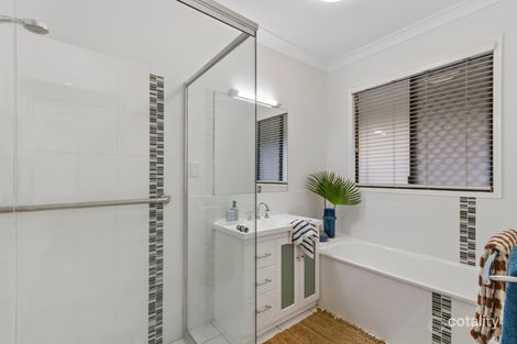 Property photo of 36 Sandplover Circuit Bohle Plains QLD 4817