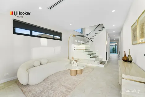 Property photo of 7 Split Close Prestons NSW 2170