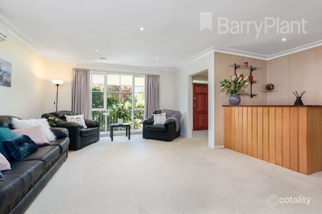 Property photo of 4 Marcia Court Glen Waverley VIC 3150