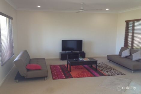 Property photo of 25 Seabreeze Crescent Bowen QLD 4805