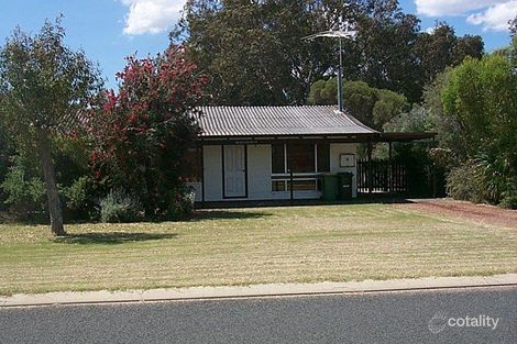 3 Nairn Rd, Coodanup, WA 6210