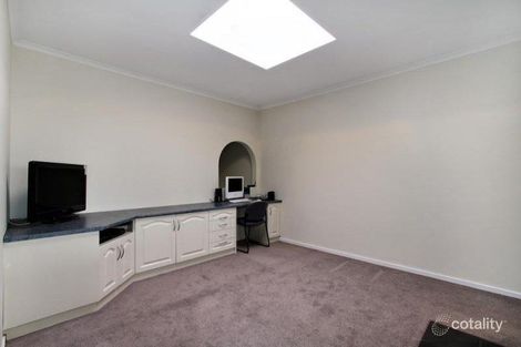 Property photo of 34 Crown Point Ridge Chirnside Park VIC 3116