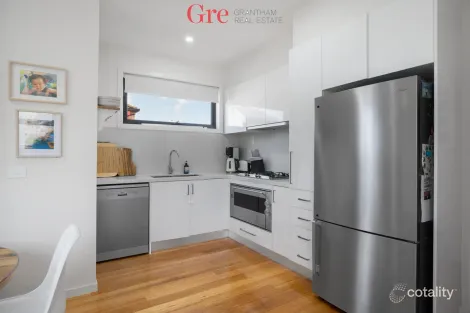 Property photo of 3/10 Centennial Avenue Brunswick West VIC 3055