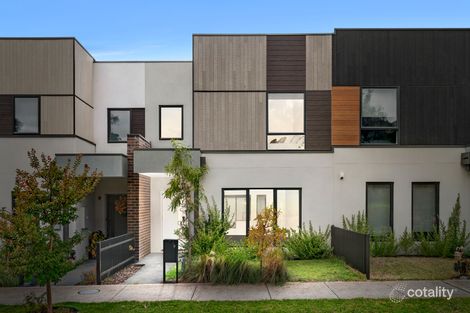 9 Thompson Cres, Chirnside Park, VIC 3116