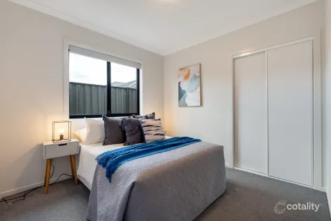 Property photo of 158A Fairways Boulevard Craigieburn VIC 3064