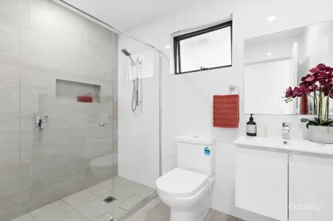 Property photo of 13 Aqua Place Marayong NSW 2148