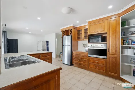 Property photo of 32 Thoms Crescent Mount Warren Park QLD 4207