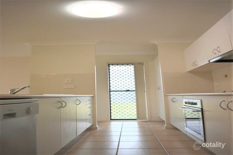 Property photo of 34 Banksia Drive Raceview QLD 4305