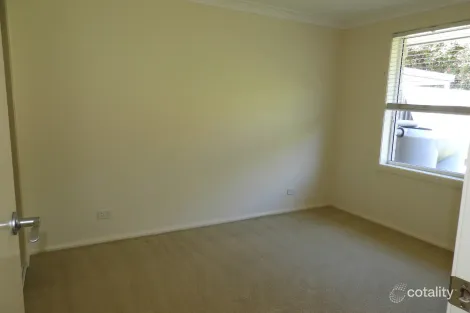 Property photo of 15 Flame Tree Circuit Woonona NSW 2517