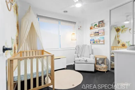 Property photo of 42 Sassafras Drive Frankston VIC 3199