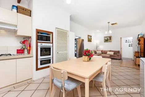 Property photo of 119 Flinders Avenue Hillarys WA 6025