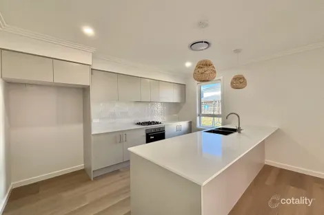 Property photo of 15 Creek Way Cobbitty NSW 2570