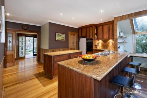 Property photo of 12 Young Street Ashburton VIC 3147