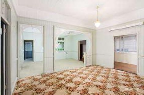 Property photo of 70 Allpass Parade Shorncliffe QLD 4017