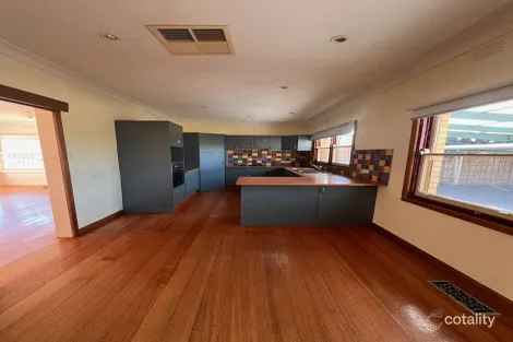 Property photo of 24 Guest Road Oakleigh South VIC 3167