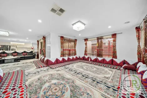 Property photo of 8 Cherrywood Way Narre Warren South VIC 3805