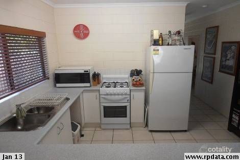 Property photo of 33 Cairns Street Cairns North QLD 4870