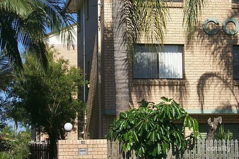 18 Back St, Biggera Waters, QLD 4216