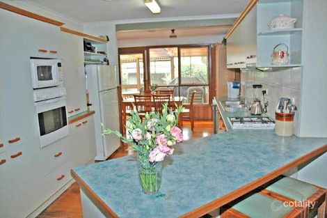 Property photo of 11 Glenalva Parade Cannons Creek VIC 3977