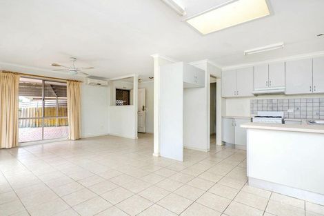 Property photo of 36 Oriole Drive Werribee VIC 3030