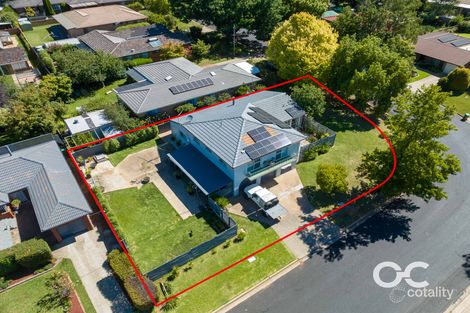 Property photo of 10 Boronia Crescent Orange NSW 2800