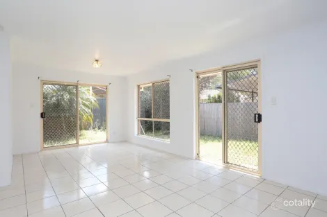Property photo of 8 Violet Place Wavell Heights QLD 4012