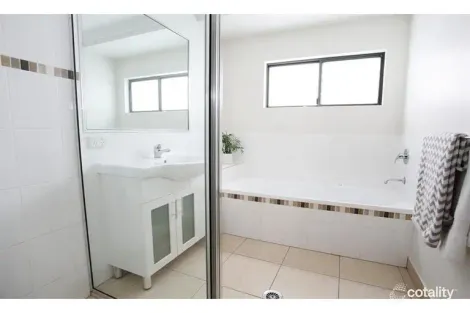 Property photo of 3 Swiftlet Way Bohle Plains QLD 4817